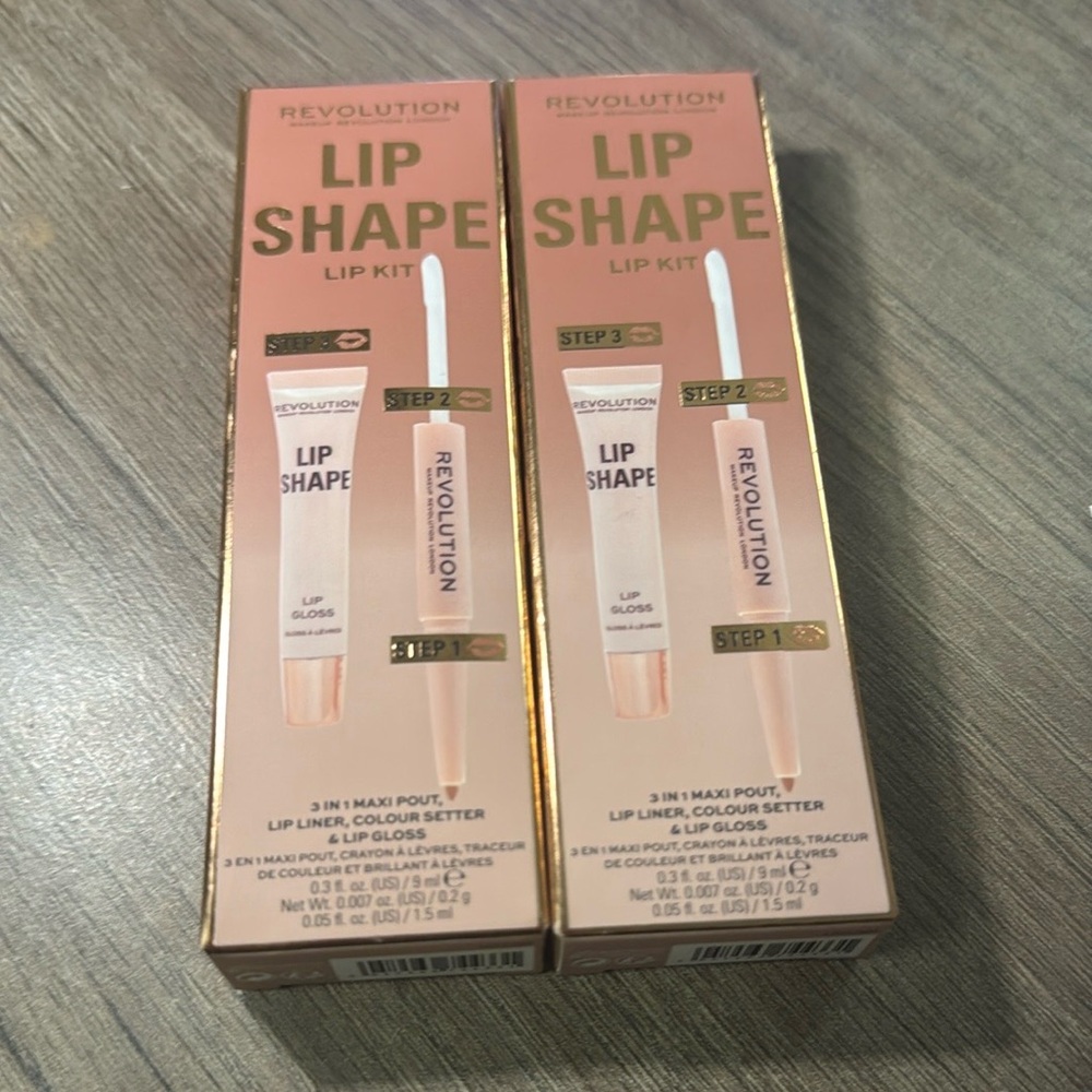 Revolution Lip Shape Kit - Warm Nude
